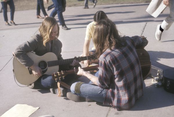 1970 - Library Mall